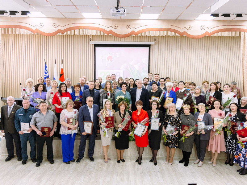 Торжественный прием Главы муниципалитета по случаю празднования Дня защитника Отечества и Международного женского дня.
