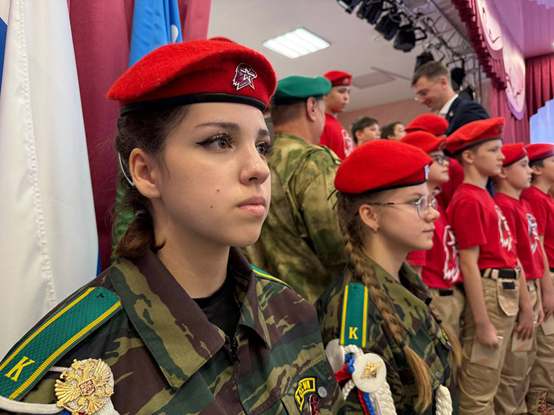Посвящение в юнармейцы во второй пойковской школе.